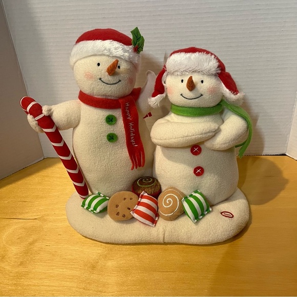 Hallmark Jingle Pals Seasons Treatings Christmas Musical Singing Dancing Snowman - Picture 1 of 10